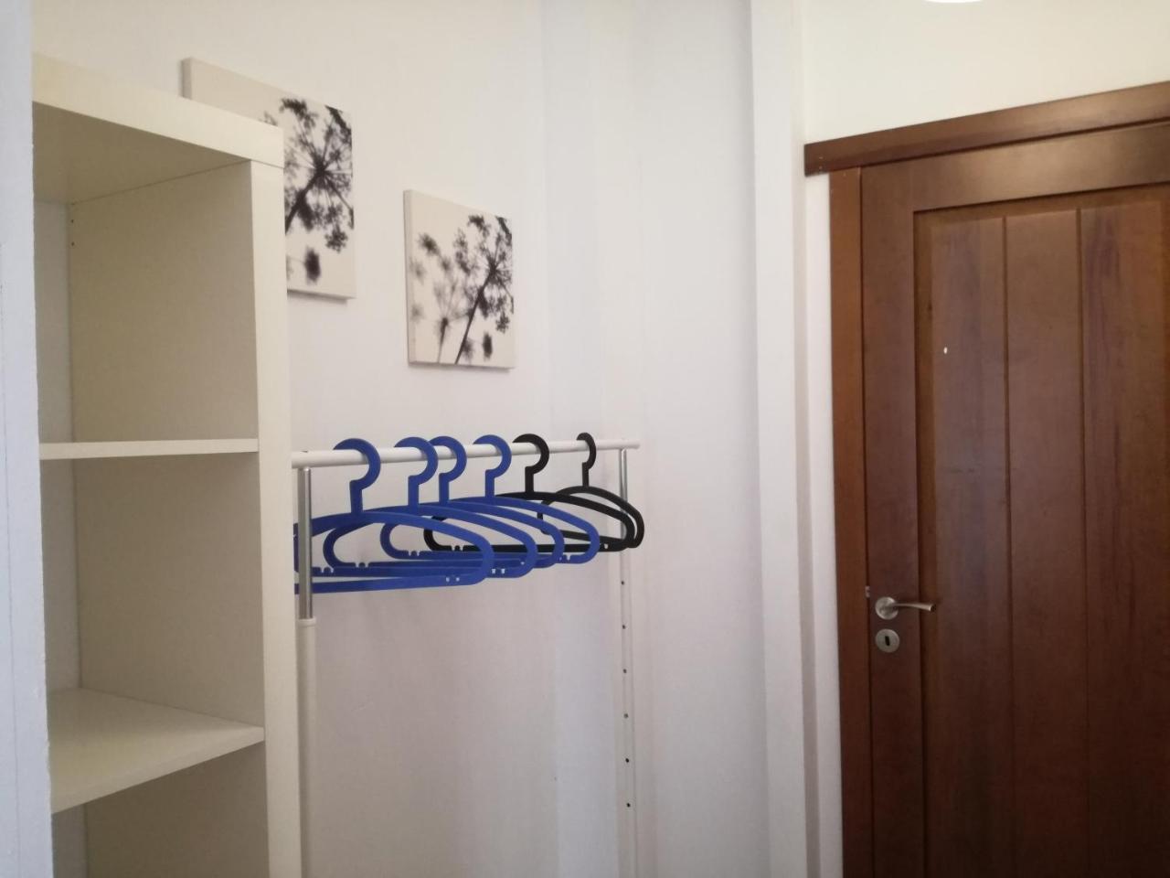 Surfhouse Hostel Famara Тегисе Экстерьер фото