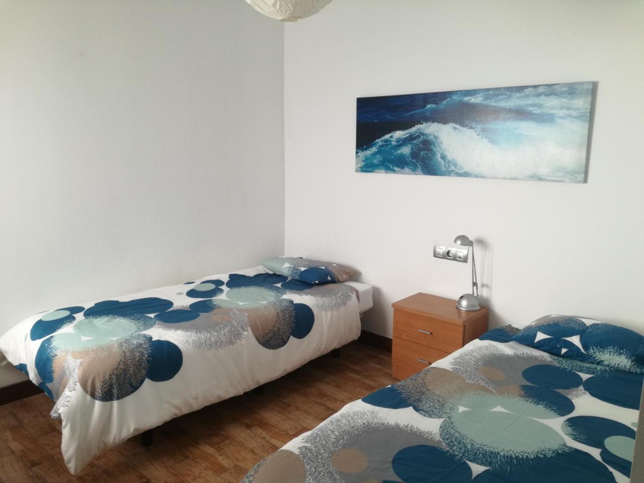 Surfhouse Hostel Famara Тегисе Экстерьер фото